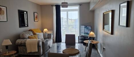 公寓 | 客廳 | 電視