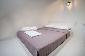 1 室のベッドルーム、デスク、アイロン / アイロン台、WiFi