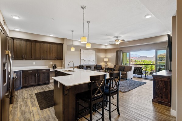 Interior - Cottage Point - Sleeps 20! Pool and Hot tub, pickleball courts. Great views. (St. George)