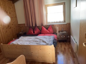 2 Schlafzimmer, WLAN, Bettwäsche