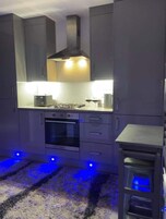 Apartment | Private kitchen | Fridge, microwave, oven, stovetop