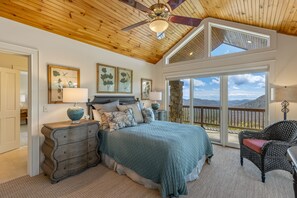 5 عدّة غرف نوم ومكواة/لوح كي وواي فاي مجانًا وملاءات أسرّة