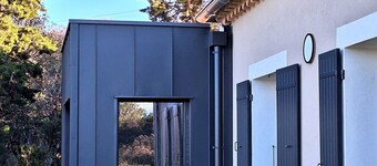 Maison de Campagne Indépendante Avec Piscine au Calme