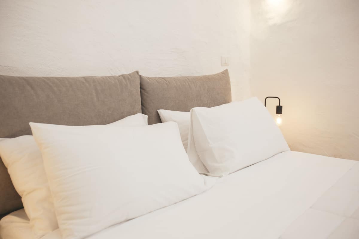 1 غرفة نوم وملاءات من القطن المصري وأغطية فراش متميزة