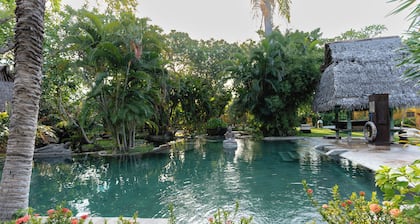 Pondok Sari Beach & Spa Resort