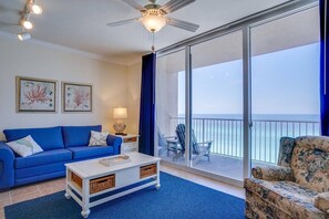 TV - Paradise Tides 813-Sleeps 8-Outstanding Ocean (Panama City Beach)