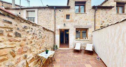 Casa Rural La Fuente del Fresno, Para dos Personas en el Pueblo de Caballar