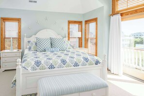 5 soveværelser, skrivebord, strygejern/strygebræt, Wi-Fi