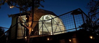Lunar Dome W/ Private Hot tub and Outdoor Shower!