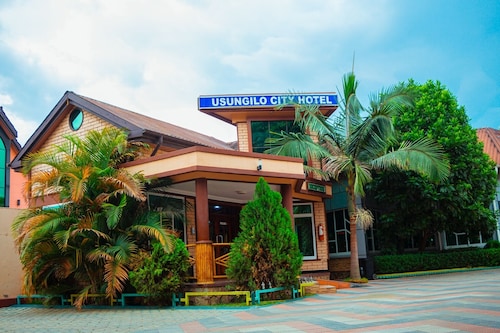 Usungilo city hotel