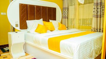 Luxury Double Room | Blackout drapes, free WiFi