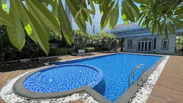 Piscina externa