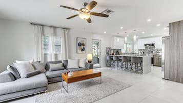 Casa (3 Bedrooms) | Parte interna