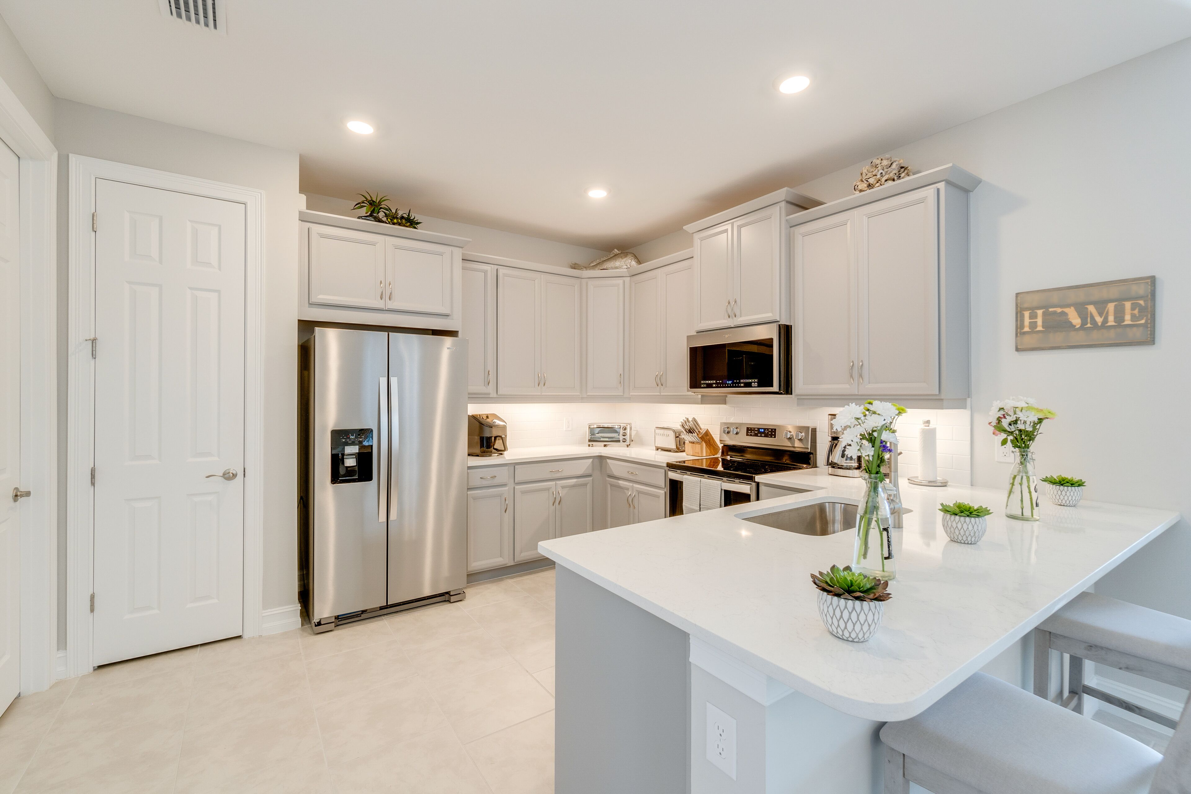 Villa (2 Bedrooms) | Private kitchen | Microwave, oven, stovetop, dishwasher