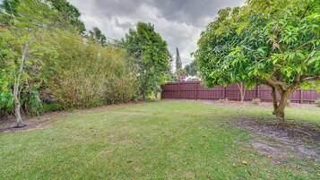 Apartment (0 Bedroom) | Interior