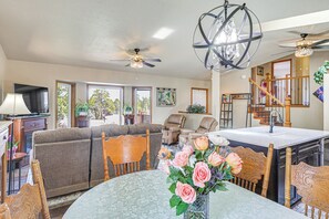 Interior - Scenic & Serene Rapid City Getaway on 1 1/2 Acres! (Rapid City)