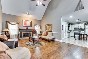 Rumah (4 Bedrooms) | Interior