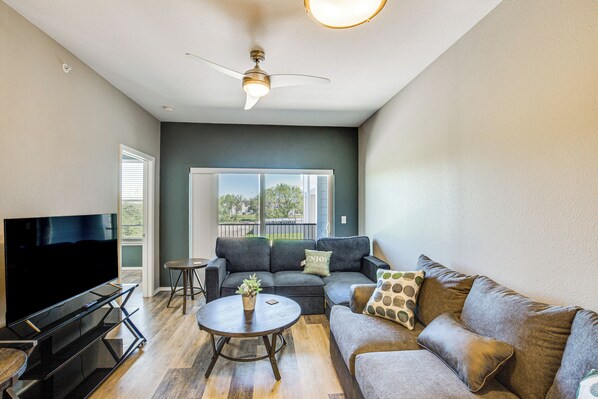 Apartment (1 Bedroom) | Interior