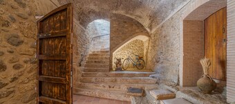 Holiday Home with Pool and Garden in Alt Empordà - Majordoms Sabater