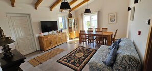 Quinta da Bornacha - A | Living area | TV - Quinta da Bornacha (Vila Real Santo Antonio)