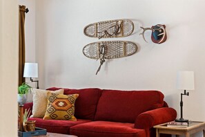 TV, fireplace - Charming Apt Near DT Columbia Falls w/ Pickleball (Columbia Falls)