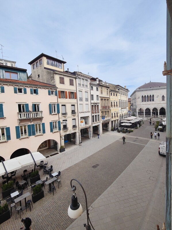 Outdoor dining - Centro Storico+parcheggio A700mt (Udine)
