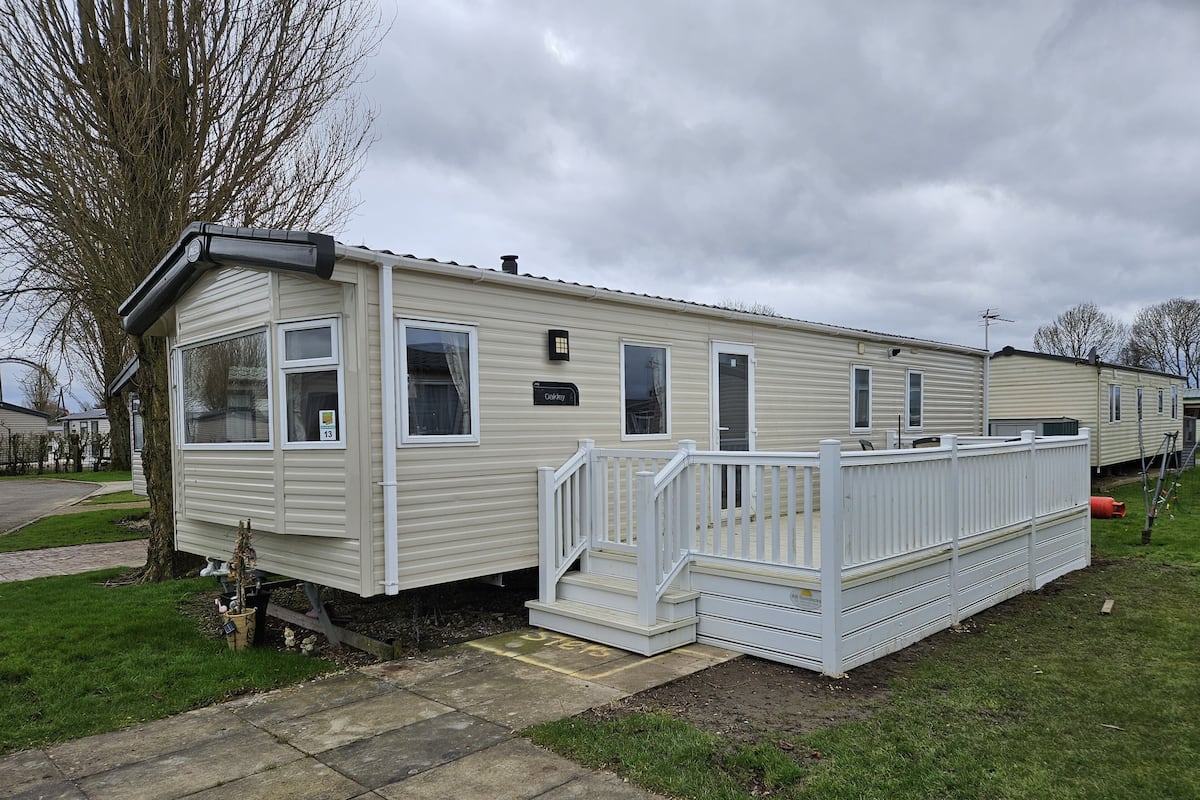 Mobile Home, 3 Bedrooms (Woodlands Platinum) | Bed sheets