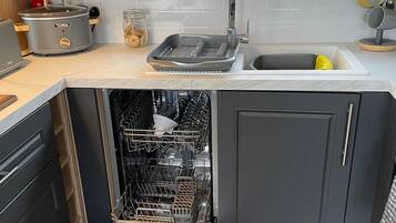 Cerek elektrik, pembakar roti