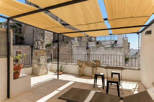 Terassi/patio