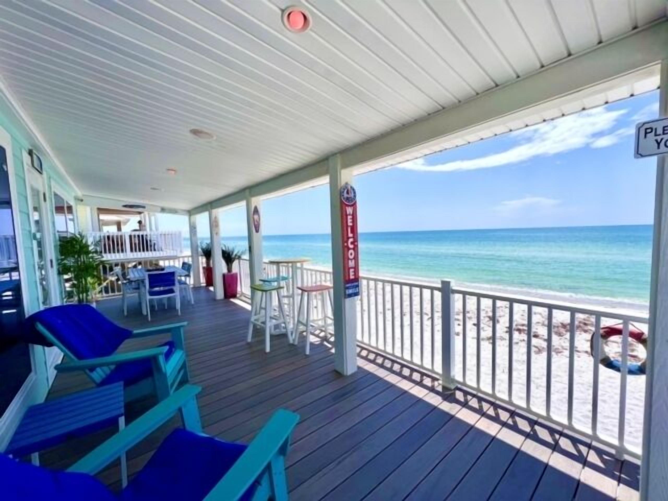 Come enjoy this beautiful slice of paradise on famous Florida gulf coast