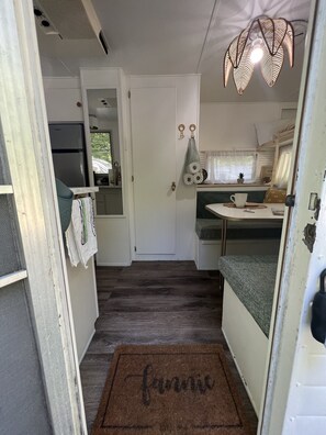 Living area - Boheme Retreats (Livingston Manor)