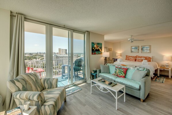 1 chambre, fer et planche à repasser, Wi-Fi gratuit, draps fournis