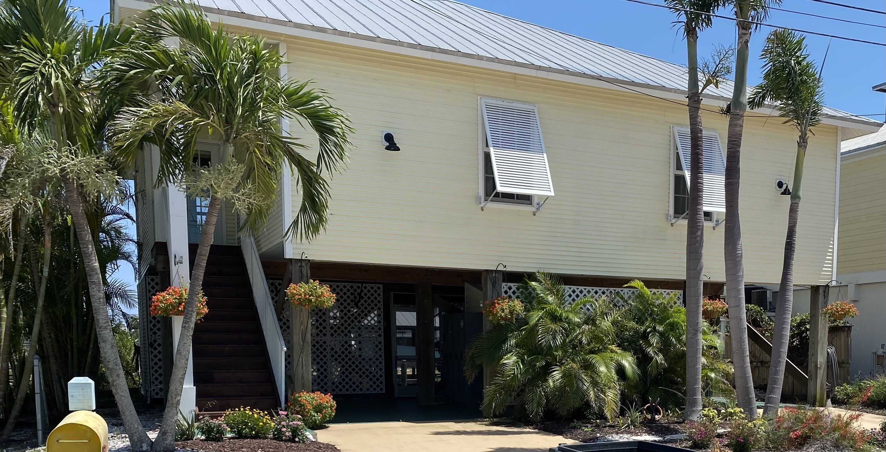 Key West Style Home w/ Hot Tub and Boat Lift in the Heart of Matlacha!