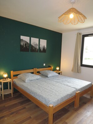 Comfort-Zimmer | Verdunkelungsvorhänge, kostenloses WLAN