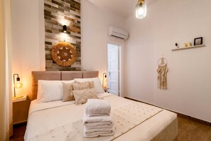 1 chambre, bureau, fer et planche à repasser, Wi-Fi