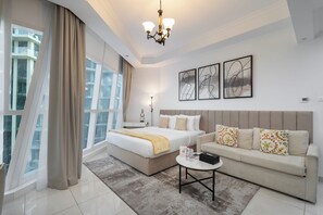 Family Studio - Vogue Elegance Court Tower Studio (Dubai)