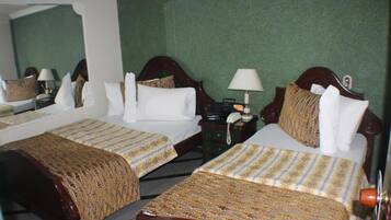 Free WiFi, bed sheets