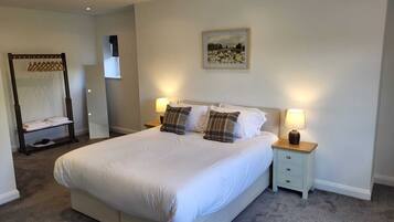 1 chambre, fer et planche Ă  repasser, draps fournis