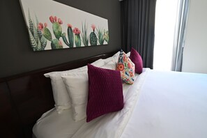 Cofres nos quartos, individualmente decorados
