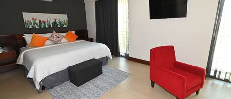 Zimmersafe, individuell dekoriert, individuell eingerichtet