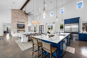 Uklassifisert bilde, 3 av 52, knapp