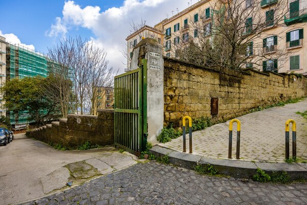 Apartment - Cozy Studio at San Martino (Naples)