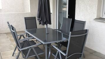 Buiten dineren