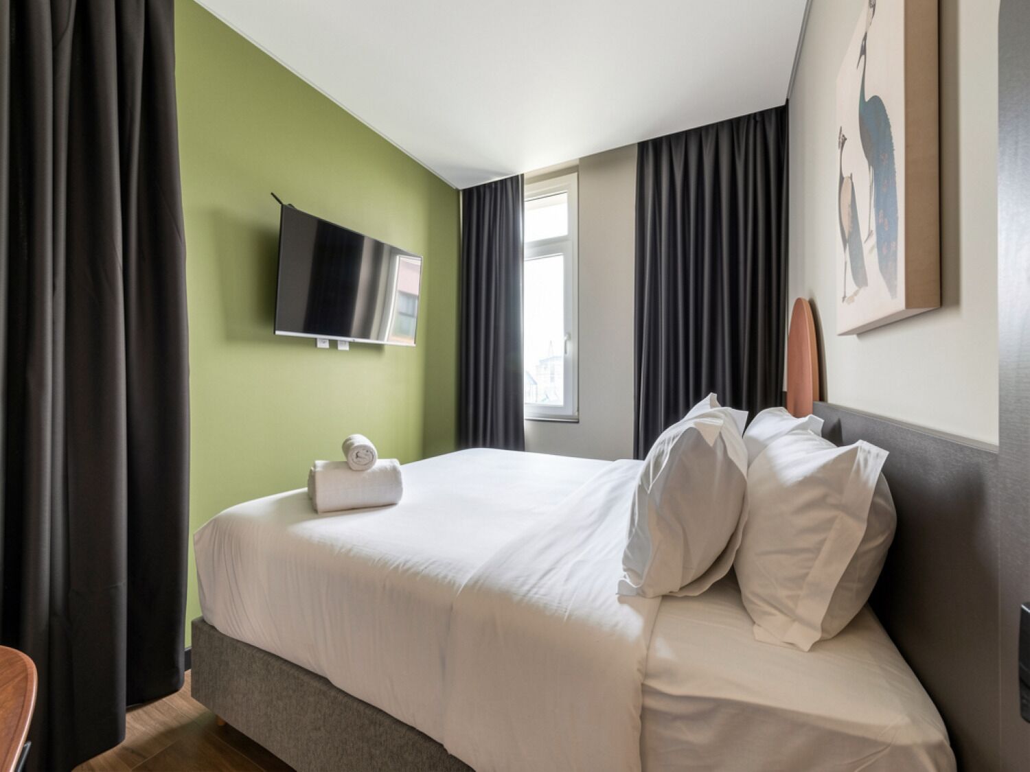 Wifi gratis y ropa de cama 