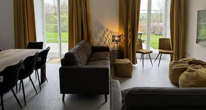 Captivating 5-bed Apartment Near Sion Mills