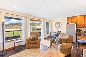House | 1 bedroom - Coda Condo 29 in Moclips (Moclips)