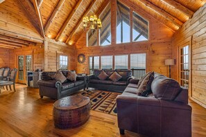 TV, fireplace, video games - Serenity Vista*Sleeps 14*Great Mountain Views (Sevierville)