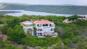 Exterior - Shoreline Harmony at Villa Solana (Rif St Marie)