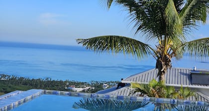 5 bed mountaintop villa