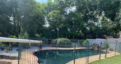 Pristine 1 Bed Cottage in Northern Suburbs - 2222